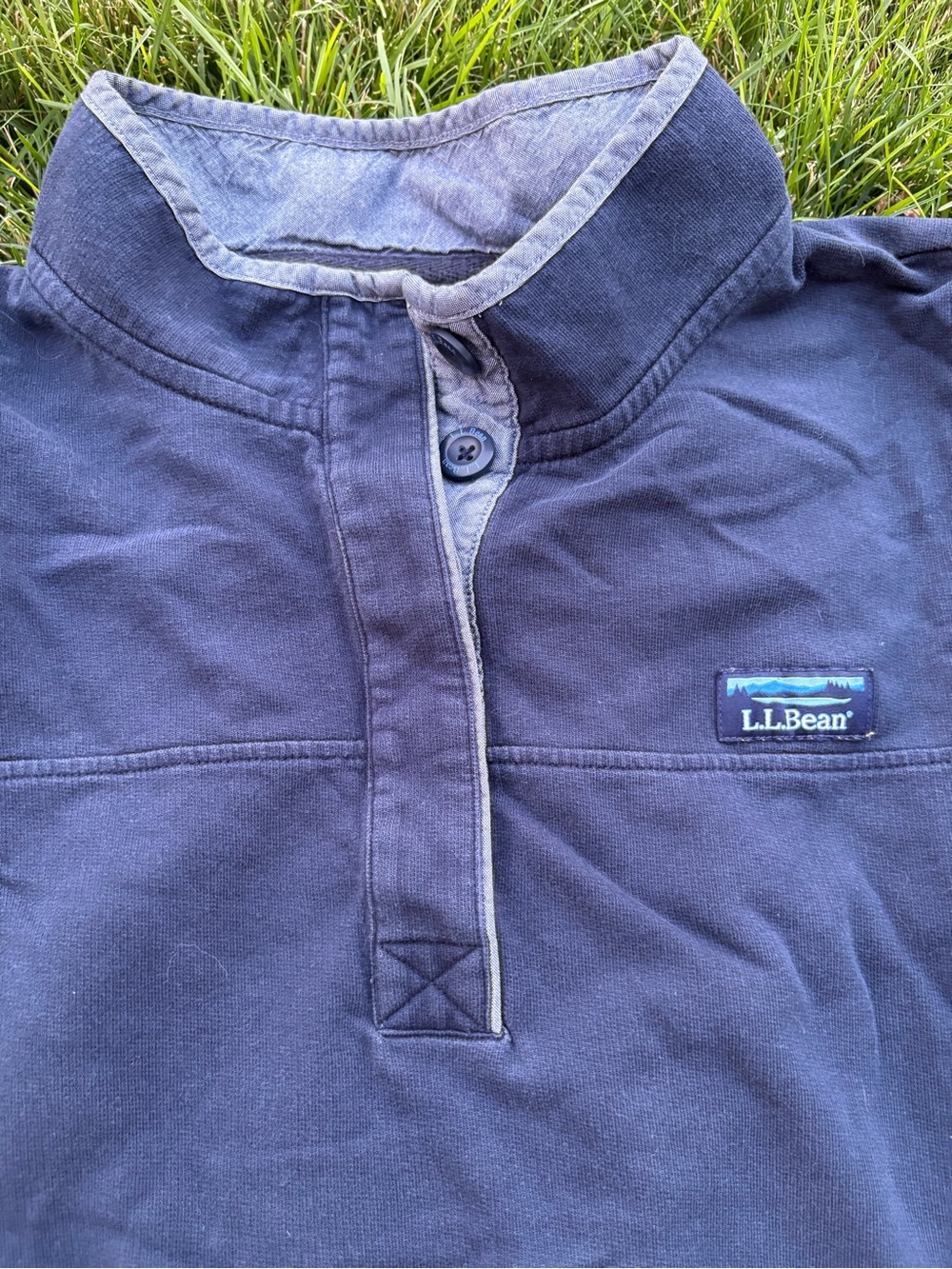 L.L. Bean Navy Blue lightweight sweatshirt